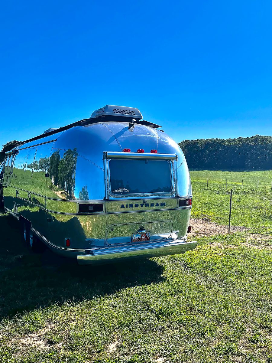 Colletta — 1979 Airstream Sovereign